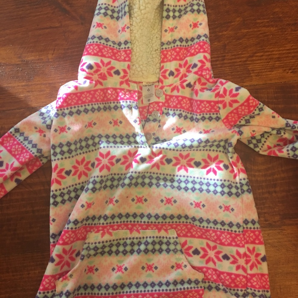 Girls carters hoodie with faux fur size 6